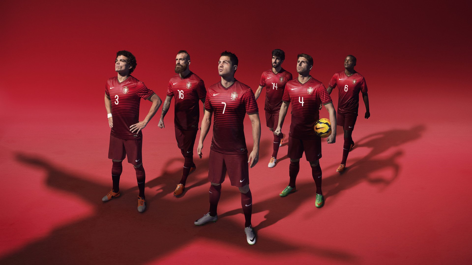 九游app官方下载-逆境中的“战神队”——他们如何踩着绝望走向荣耀？